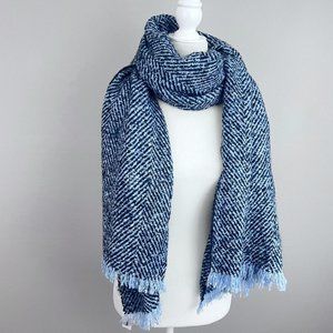 Banana Republic Scarf Shawl Wrap Stadium Tailgate 28x78 New NWT